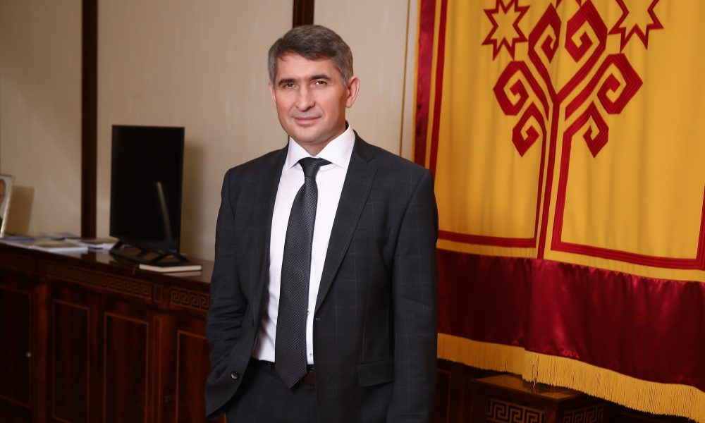 Глава Чувашии Олег Николаев: «Реализация предпринимательских идей в области туризма создаст мультипликативный эффект» http://xn--80adtqegosnyo.xn--p1ai/wp-content/uploads/2022/11/5z4a8063--1000x600.jpg