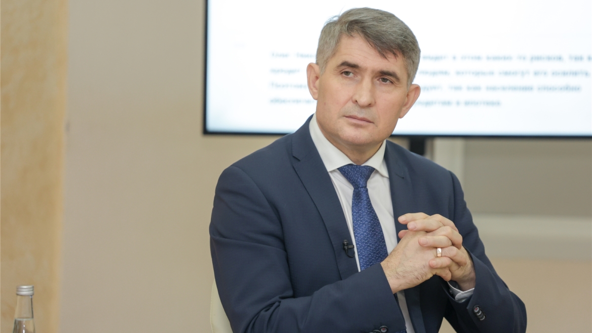 Глава Чувашии Олег Николаев: «Будем развивать импортозамещение, экспорт продукции, инвестиционную привлекательность» https://fs01.cap.ru/www21-11/gov/news/2022/02/25/58d650ce-7d67-4dd7-9abb-413431702768/hd_20220225112706_a1i56402.jpg